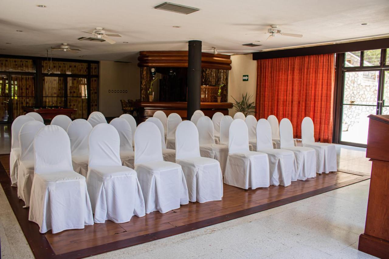 Camino Real Tikal‎ Hotel