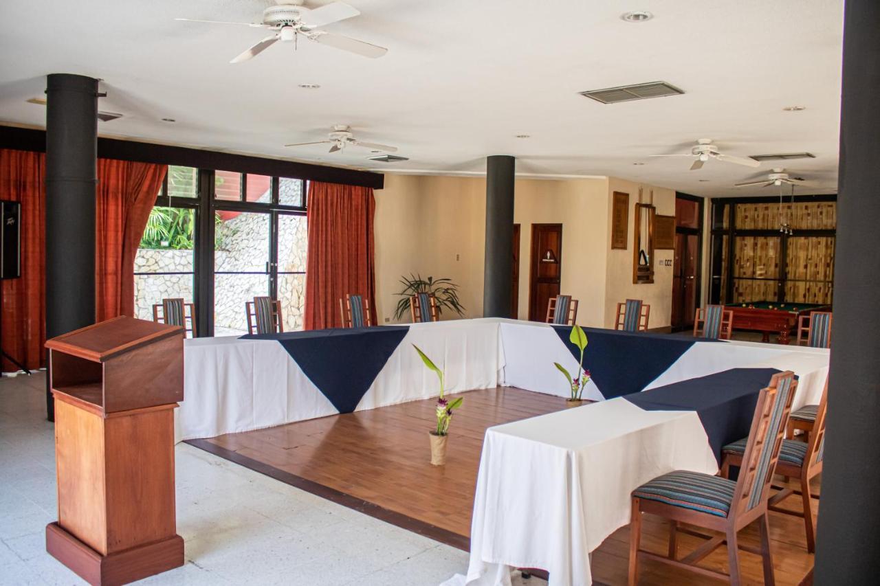 Camino Real Tikal‎ Hotel 5*