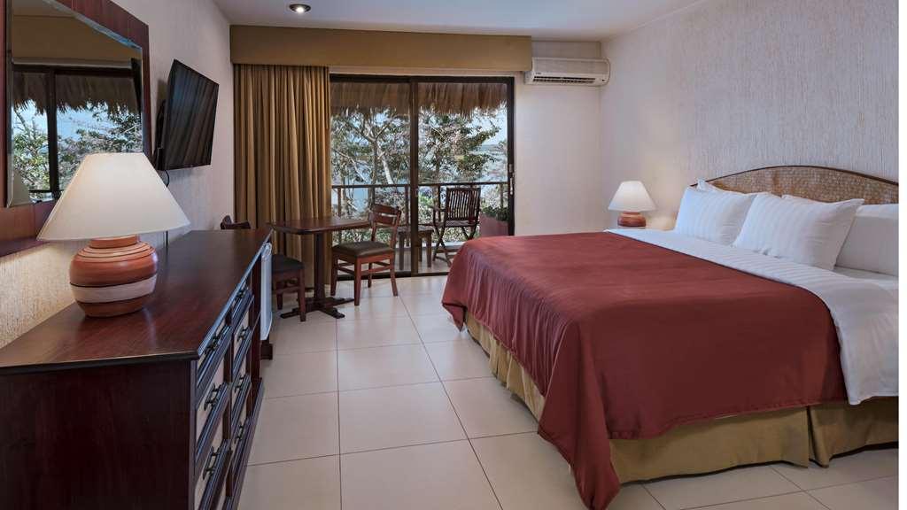 Hotel Camino Real Tikal‎