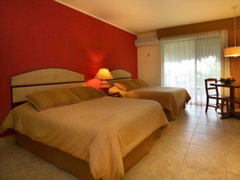 Hotel Camino Real Tikal‎ El Remate