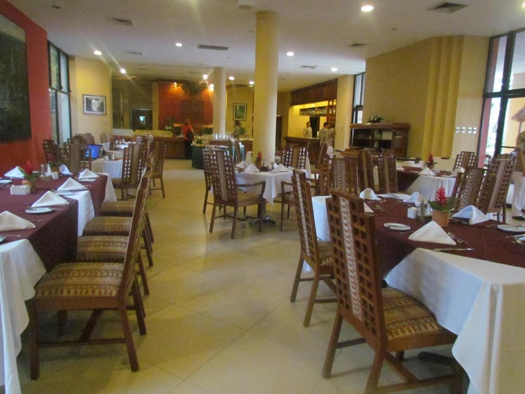 Camino Real Tikal‎ Hotel 5*