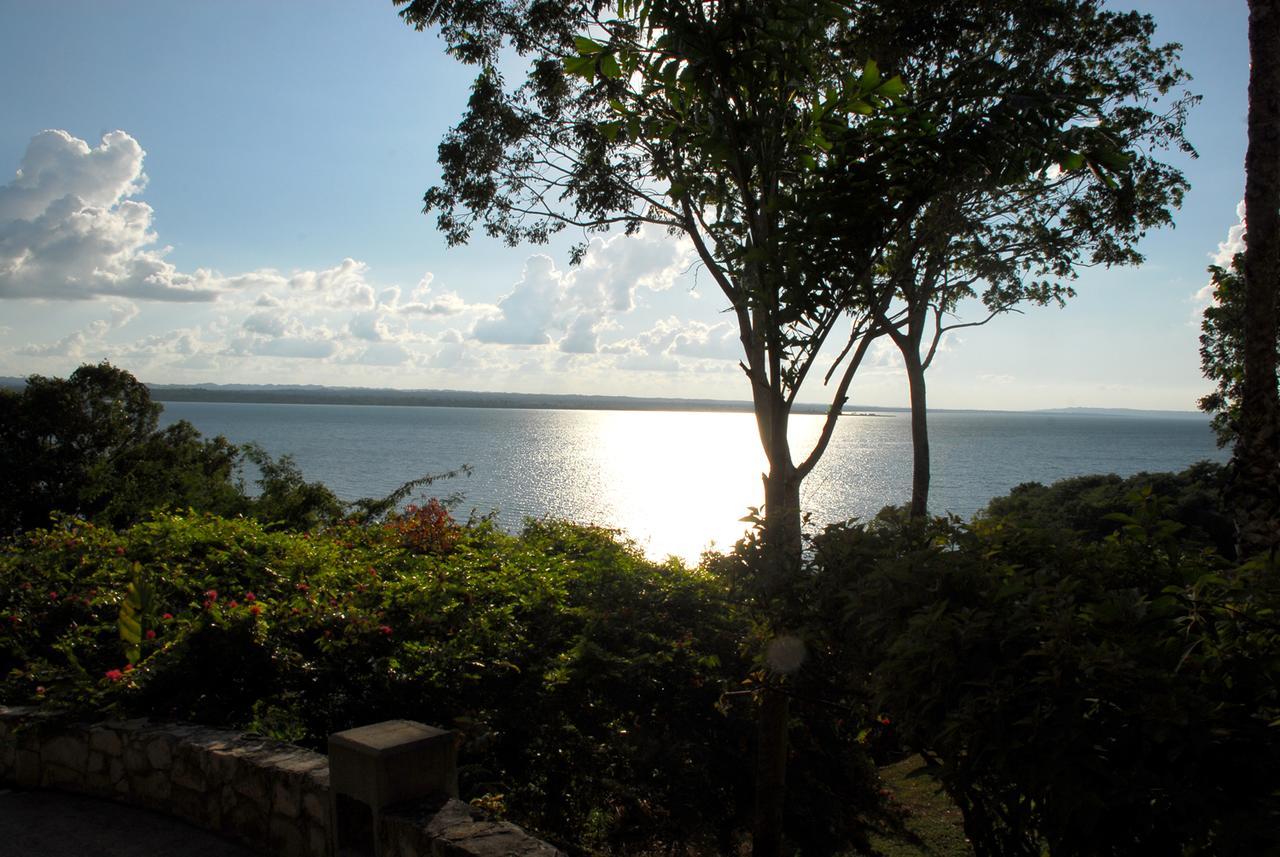 Hotel Camino Real Tikal‎